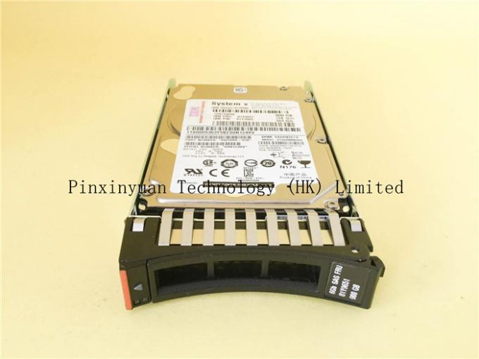 Σκληρός δίσκος υπηρεσιών της IBM 81Y9650 81Y9651 900G 10K SAS SFF 2,5 X3650M2 μ3 M4